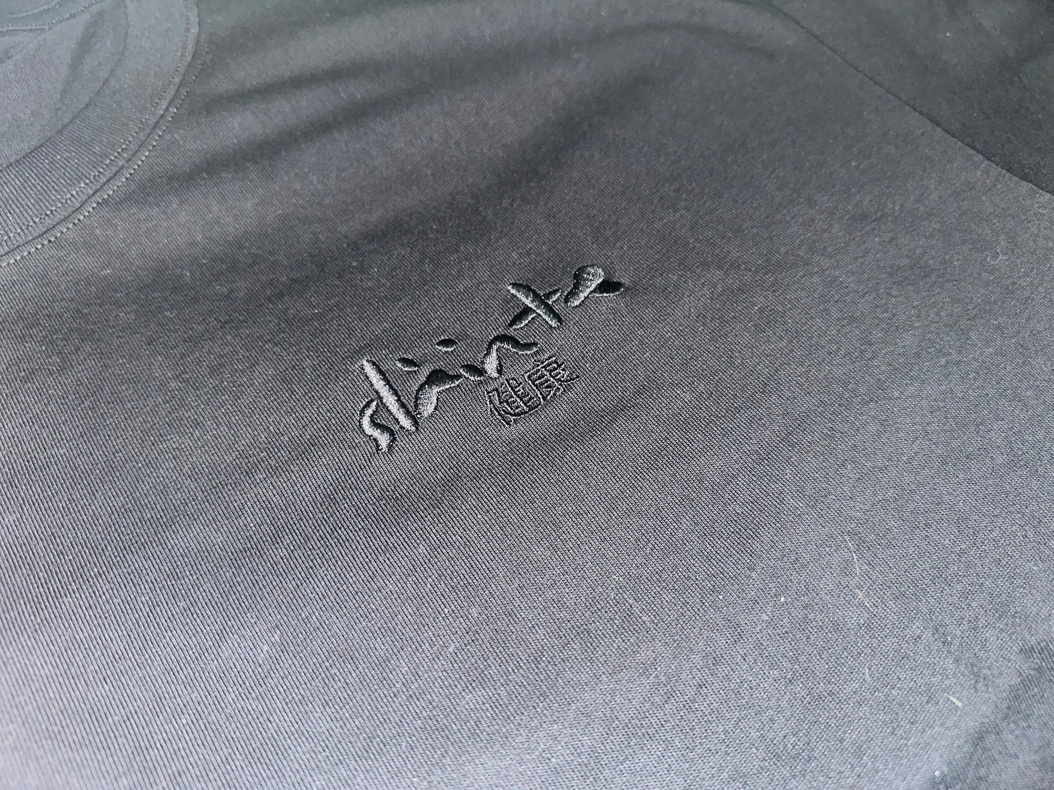 PRE-ORDER - Black- Iconic Subtle Embroidered 280gsm T-shirt